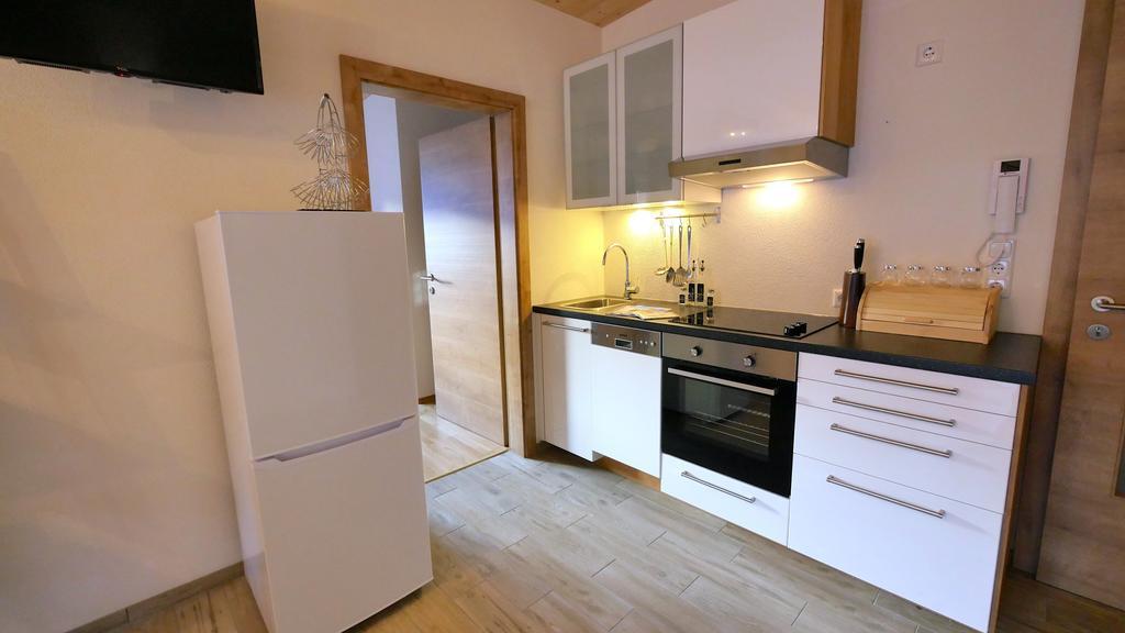 Apartment Lanser Fuegen Room photo